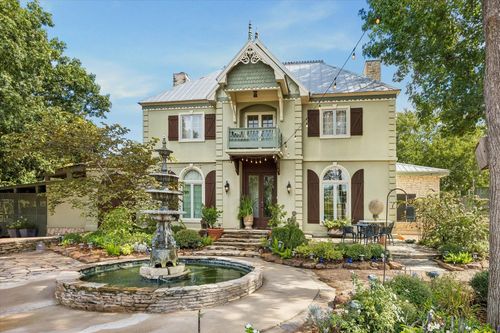 207 W Mill Street, Round Top, TX, 78954 | Card Image