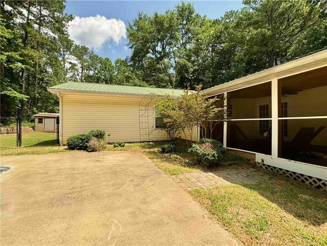 90 Howard Rd, House other with 3 bedrooms, 3 bathrooms and null parking in SENOIA GA | Image 13
