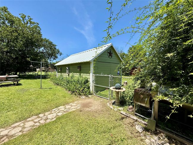 713 N Mesquite St, House other with 2 bedrooms, 1 bathrooms and null parking in Hico TX | Image 25