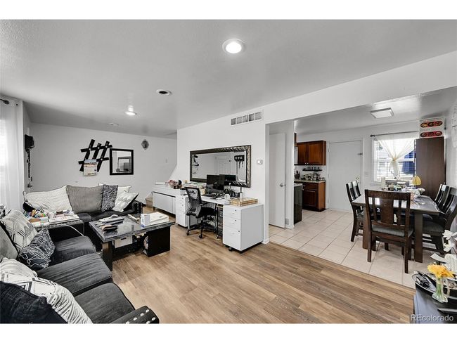 4848 S Pitkin Way, House other with 3 bedrooms, 3 bathrooms and null parking in Aurora CO | Image 6