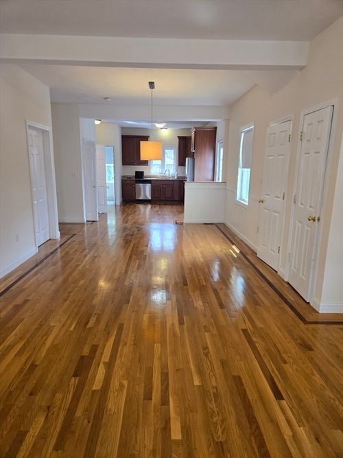 1-569 Adams St, Milton, MA, 02186-5624 | Card Image