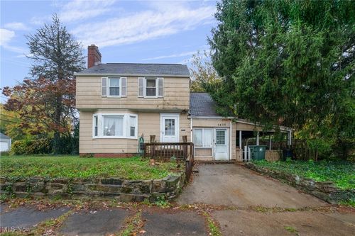 1406 22nd St Nw, Canton, OH, 44709-3521 | Card Image