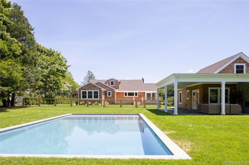 605 Cedar Drive, Southold, NY, 11971 | Card Image