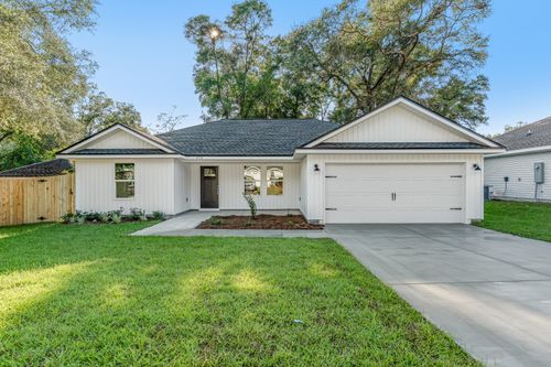 456 Crossland St, Crestview, FL, 32539-4656 | Card Image