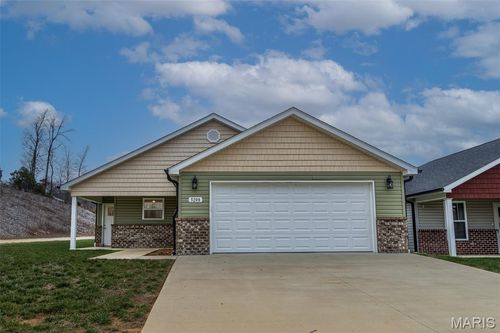 5208 Hubble Cove Dr, Jackson, MO, 63755 | Card Image