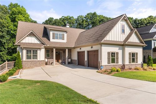 5821 Abbey View Ct, Clermont, GA, 30527-1961 | Card Image