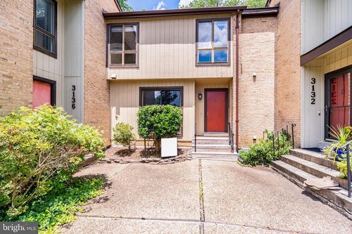 3134 Delburne Ct, FAIRFAX, VA, 22031-2612 | Card Image