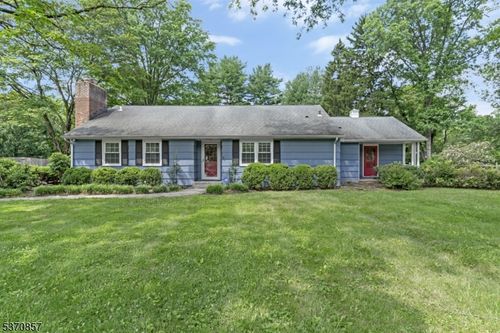 20 Ellis Dr, Basking Ridge, NJ, 07920-1141 | Card Image