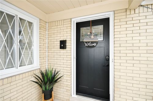 257 Washington Ave, Homestead, PA, 15120-2370 | Card Image