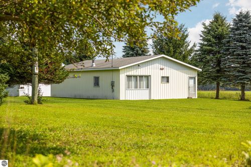 6726 S Snyder Rd Sw, Fife Lake, MI, 49633-9121 | Card Image