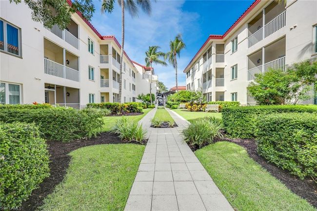 311 - 221 9 Th St S, Condo with 1 bedrooms, 1 bathrooms and null parking in NAPLES FL | Image 6