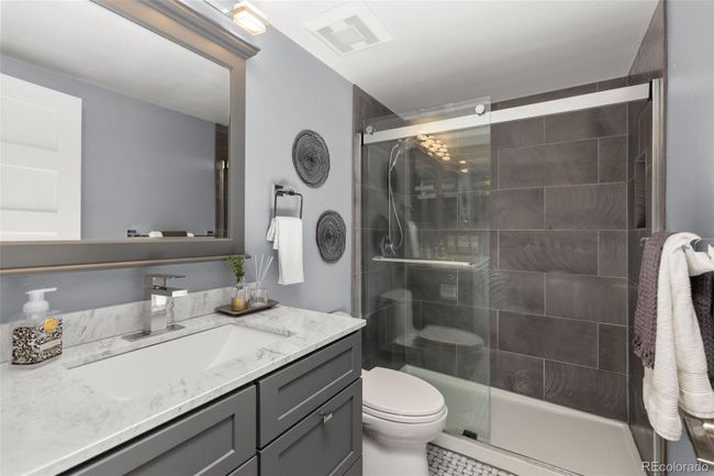APT-5 - 1512 Larimer St, Condo with 3 bedrooms, 3 bathrooms and 2 parking in Denver CO | Image 26