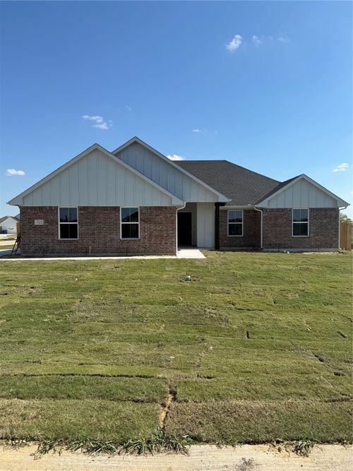 311 Cherry Point Dr, Palmer, TX, 75152-1249 | Card Image