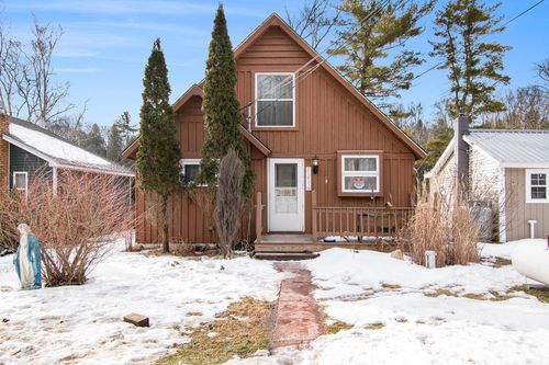 1630 E Gardner, Newaygo, MI, 49337 | Card Image