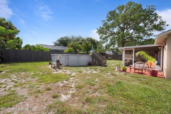Back Yard/Pool | Image 19