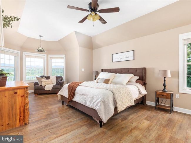 400 Deer Run Cir, House other with 4 bedrooms, 4 bathrooms and null parking in Front Royal VA | Image 16