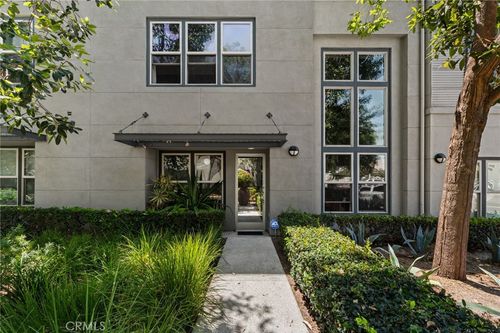 223 N Bush St, Santa Ana, CA, 92701-5343 | Card Image