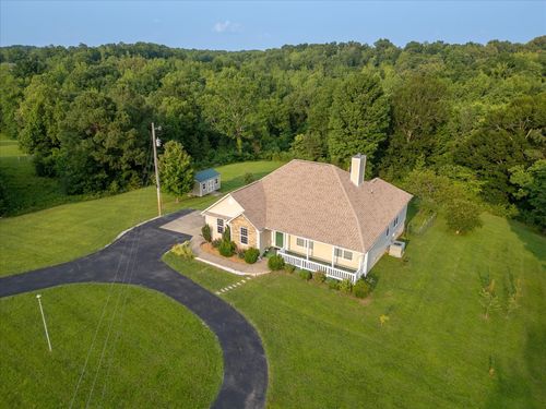 3337 Tarsus Rd, PALMYRA, TN, 37142-2137 | Card Image