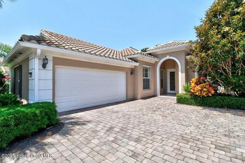 5209 Eleuthra Cir, Vero Beach, FL, 32967-7640 | Card Image