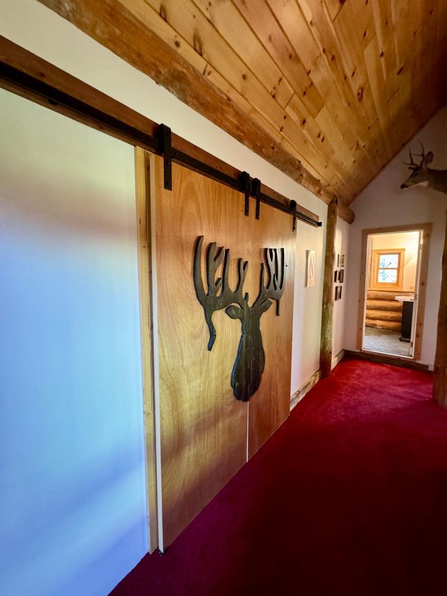 Upper Level Storage Closet Doors | Image 40
