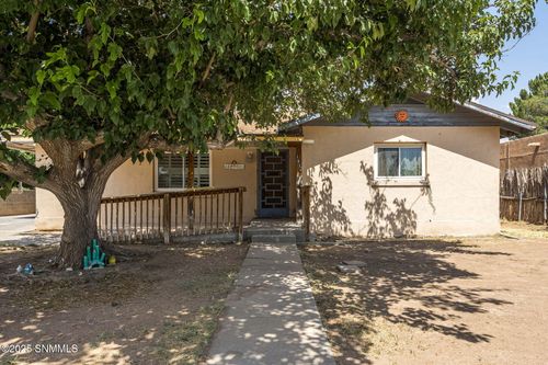 1934 La Jolla Ave, Las Cruces, NM, 88005-1607 | Card Image