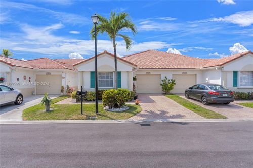 15465 Lake Magnolia Pl, Delray Beach, FL, 33484-4634 | Card Image