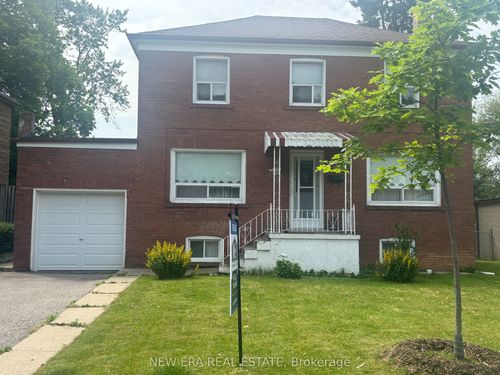 27 Dell Park Ave, North York, ON, M6B2T5 | Card Image