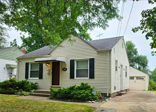 1368 Orlando Ave, Akron, OH, 44320-3452 | Card Image