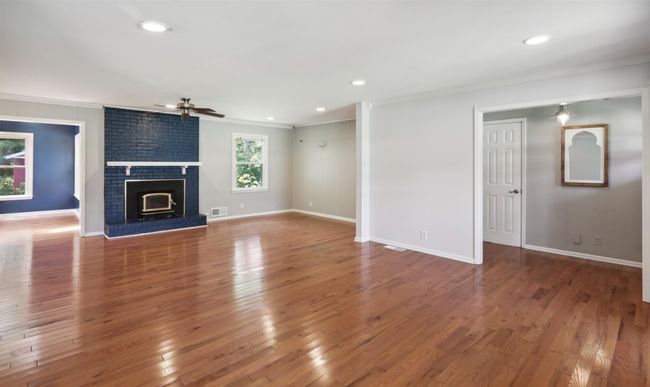 5126 Apollo Ln Sw, House other with 4 bedrooms, 2 bathrooms and null parking in Lilburn GA | Image 6