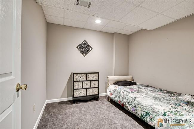 40 Jared Blvd, House other with 5 bedrooms, 5 bathrooms and null parking in Kendall Park NJ | Image 20