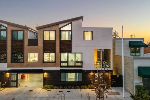 924 Woodside Rd, Redwood City, CA, 94061 | Card Image