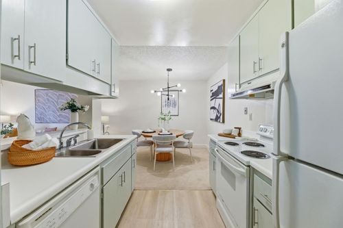 202-1305 Webster St, Alameda, CA, 94501-3869 | Card Image