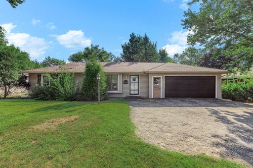 8435 Portland Ave S, Bloomington, MN, 55420-2405 | Card Image