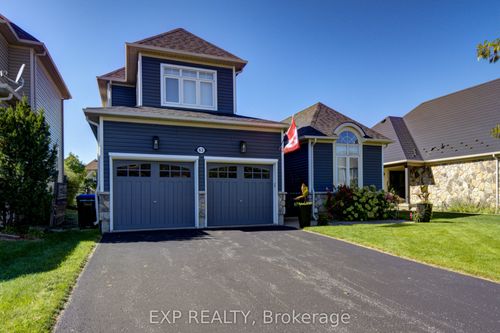 63 Silver Crescent, Collingwood, ON, L9Y0G1 | Card Image