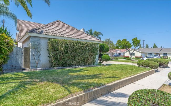 5361 Ludlow Ave, House other with 5 bedrooms, 2 bathrooms and 2 parking in Garden Grove CA | Image 4
