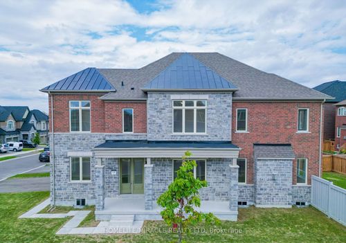 {{alt}} | Card Image