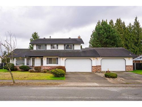 5644 E Sunrise Crescent E, Surrey, BC, V3S7M5 | Card Image