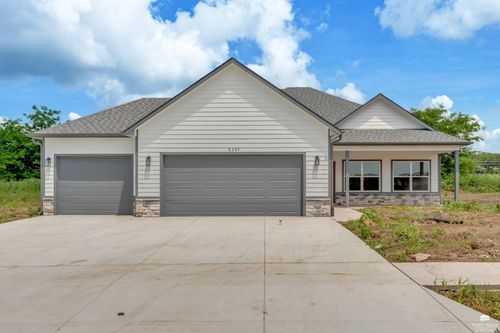 8387 Derik Court, Manhattan, KS, 66502 | Card Image