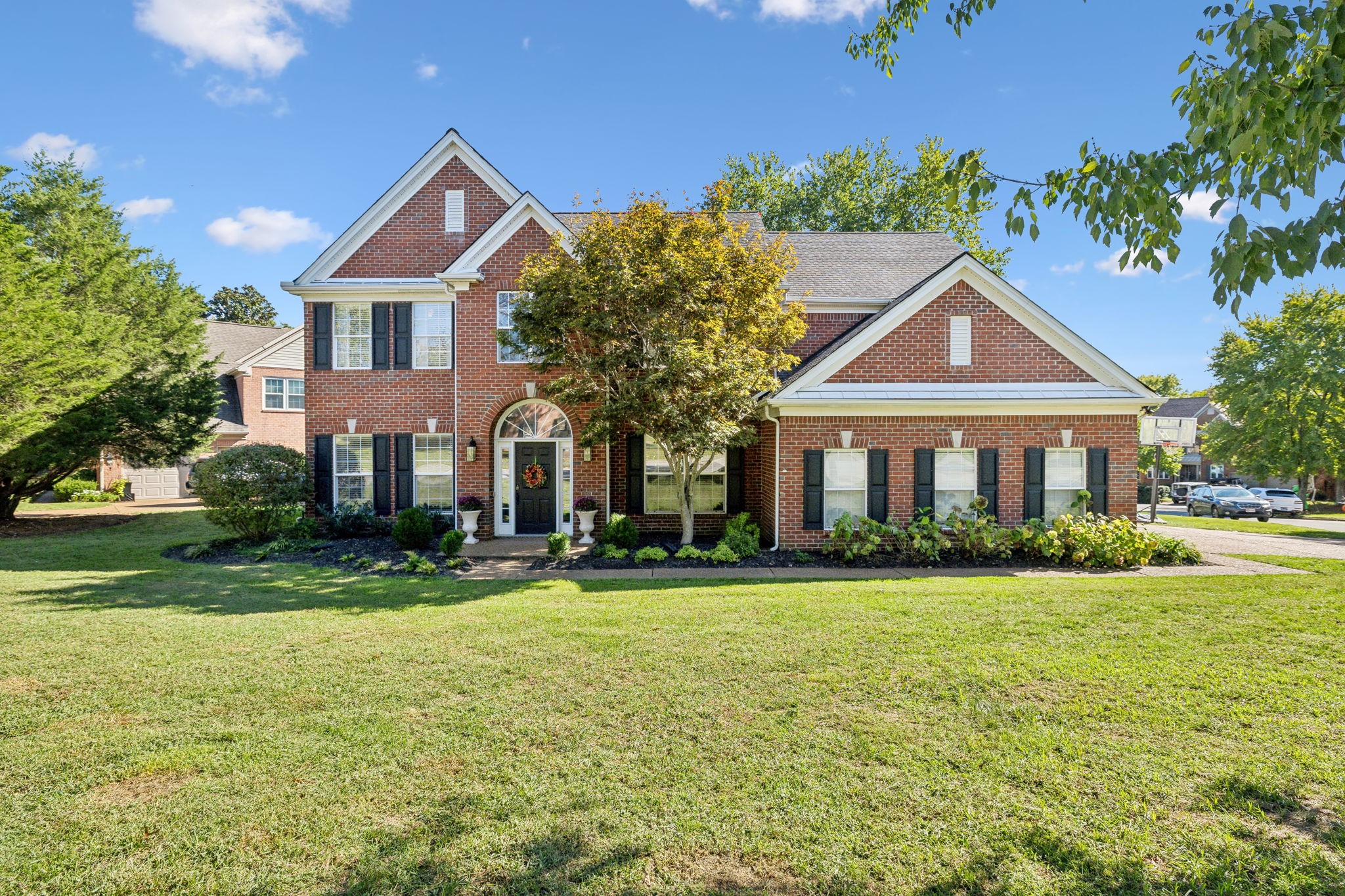 Logwood Briar Cir, Brentwood, TN 37027