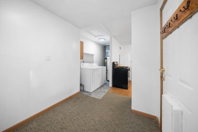 Mudroom 2 | Image 16
