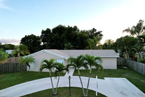 10390 Sleepy Brook Way, Boca Raton, FL, 33428-5734 | Card Image
