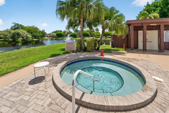 APT-1125 - 7903 Willow Spring Dr, Condo with 2 bedrooms, 2 bathrooms and null parking in Lake Worth FL | Image 35
