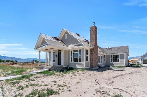 5 Stillwater St, Vineyard, UT, 84059 | Card Image