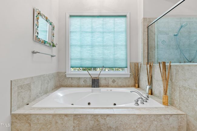 Bathroom01A | Image 28