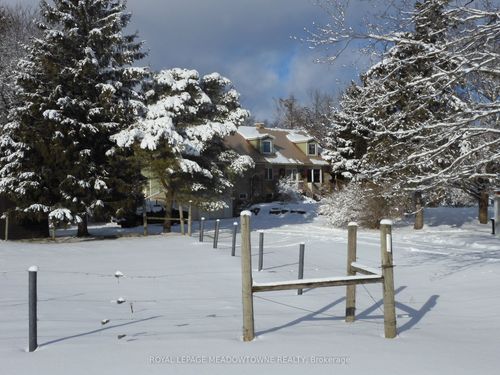 6824-10th Line, New Tecumseth, ON, L0G1A0 | Card Image