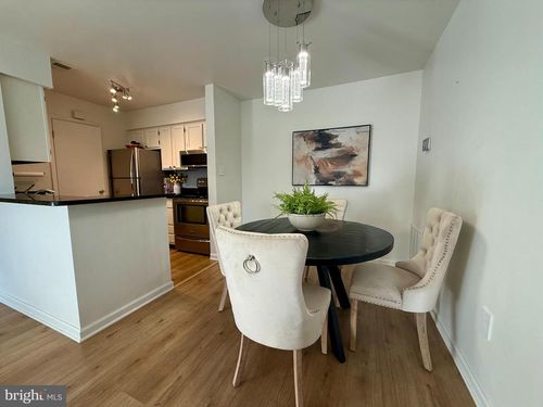 unit-5-5355 Smooth Meadow Way, COLUMBIA, MD, 21044-1760 | Card Image