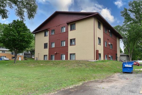 626 11th St S, Saint Cloud, MN, 56301-5399 | Card Image