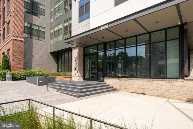 APT-102 - 1761 Old Meadow Rd, Condo with 2 bedrooms, 3 bathrooms and null parking in MCLEAN VA | Image 43
