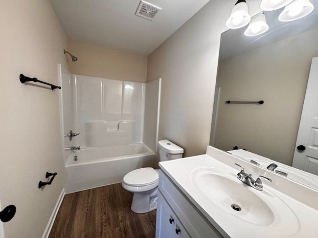 62 Modena Pl, House other with 3 bedrooms, 2 bathrooms and null parking in Decherd TN | Image 8