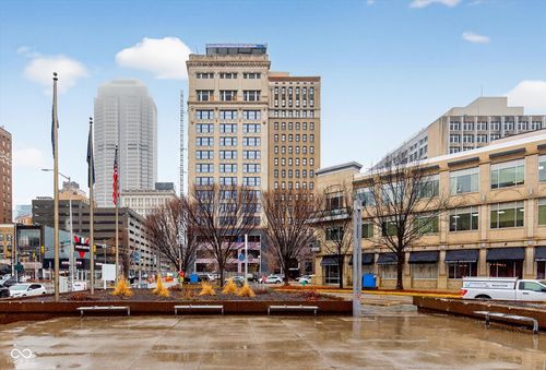 1301-110 Washington St, Indianapolis, IN, 46204-3727 | Card Image